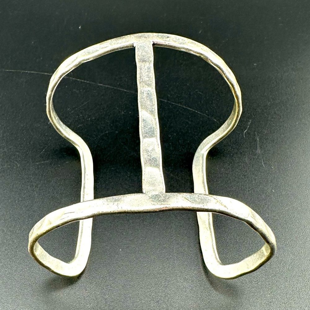 Lucky Brand Silver Tone Hammered Cuff Bracelet 7"